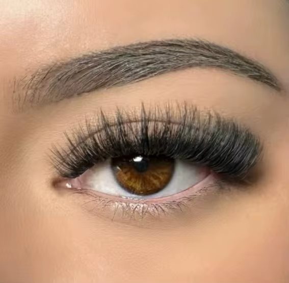 $2.50 Eyelashes
